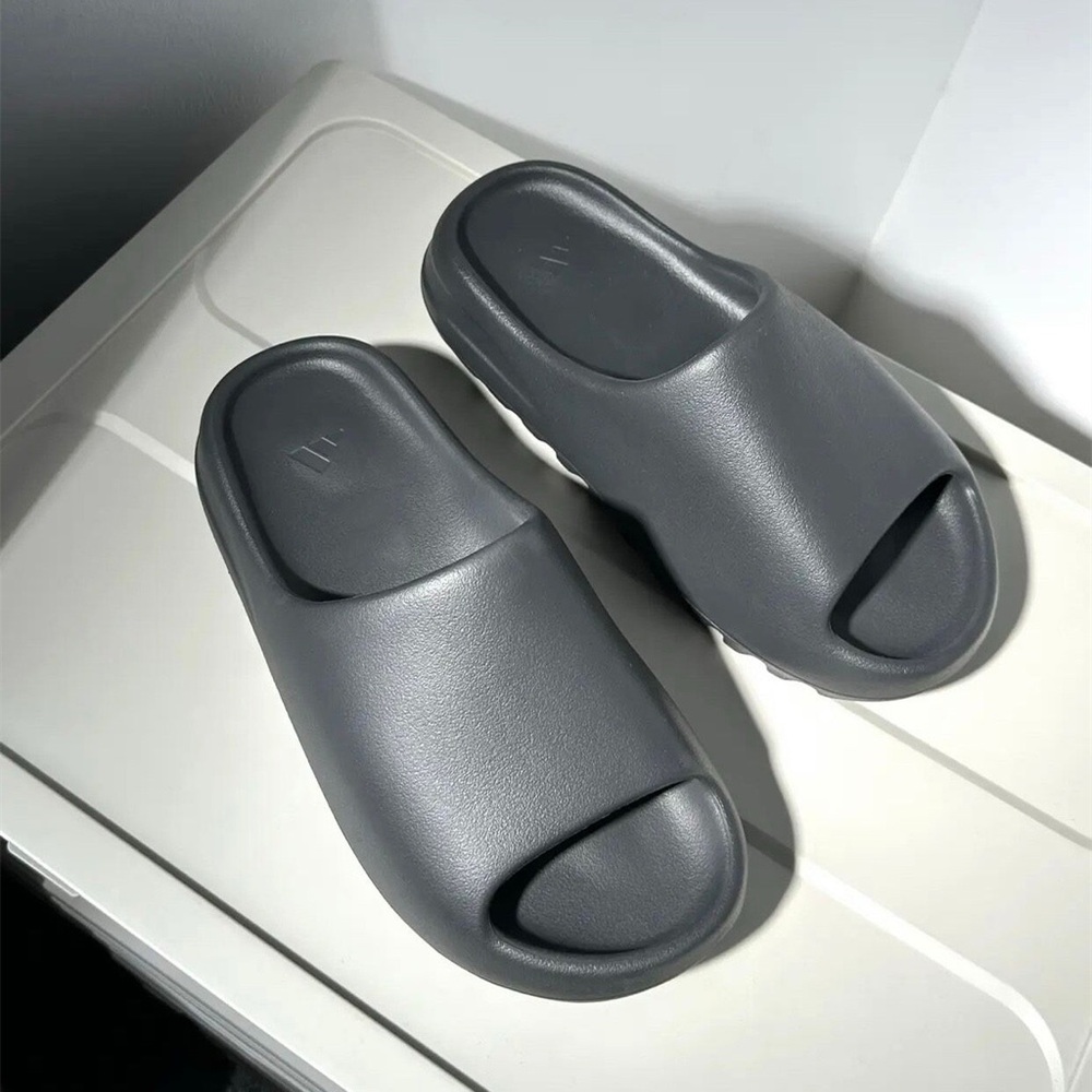 NWT yeezy slide Fashion EVA slippers sandal shoes unisex sneakers black